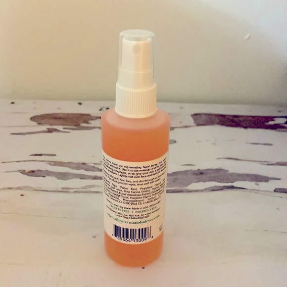 FACIAL SPRAY WITH ALOE, HERBS AND ROSEWATER - Picture 2 of 3